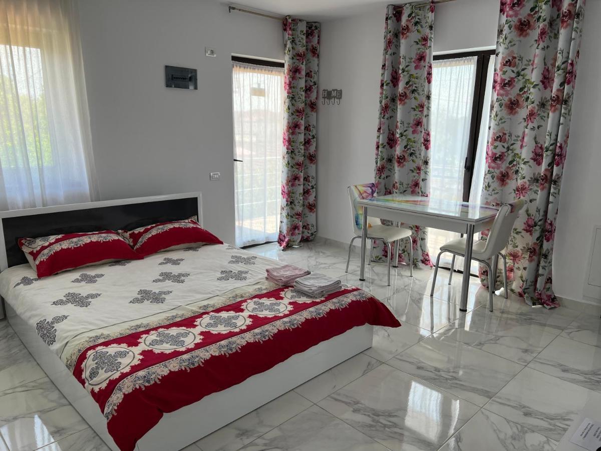 Home Naya บูคาเรสต์ ภายนอก รูปภาพ